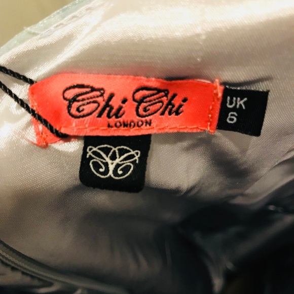 Chi Chi London | Blue Floral Dress - Picture 4 of 8